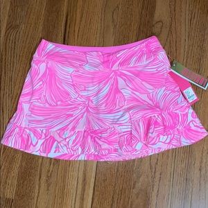 NWT Lilly Pulitzer Lux skort!